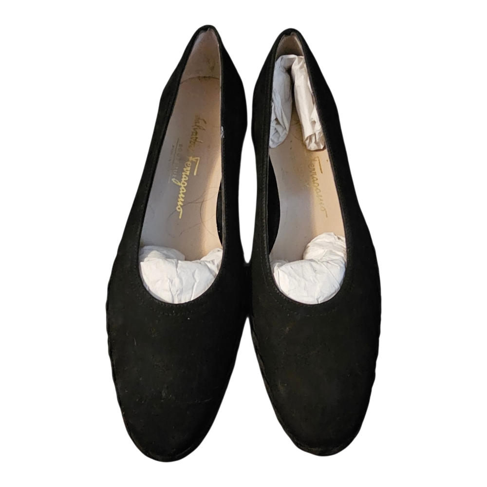 Salvatore Ferragamo Black Suede Low Wedge Pumps 7.5B Made in Italy Vintage